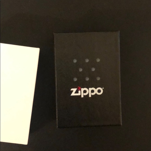 Supreme Logo Zippo - Picture 3 of 5